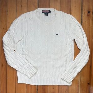 Vintage Vineyard Vines | white cable knit sweater
Size L